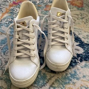 Heel Sneakers, White and Gold details